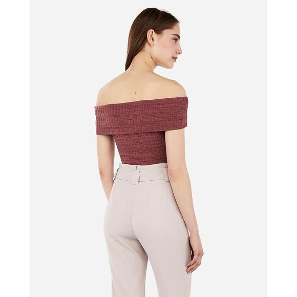 NWT Express Ribbed Off The Shoulder Tee XS - Picture 2 of 2